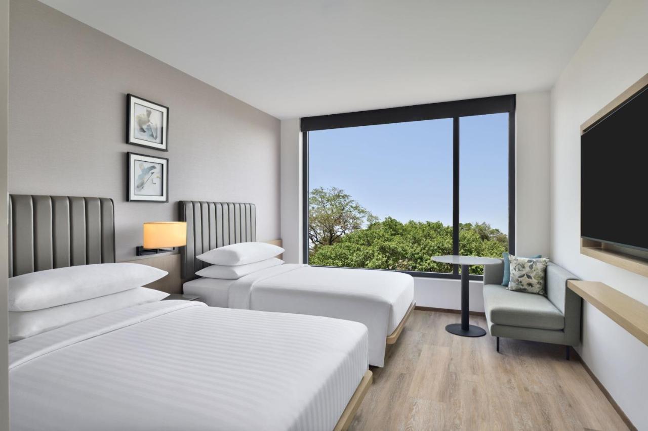 Fairfield By Marriott Vadodara Eksteriør bilde
