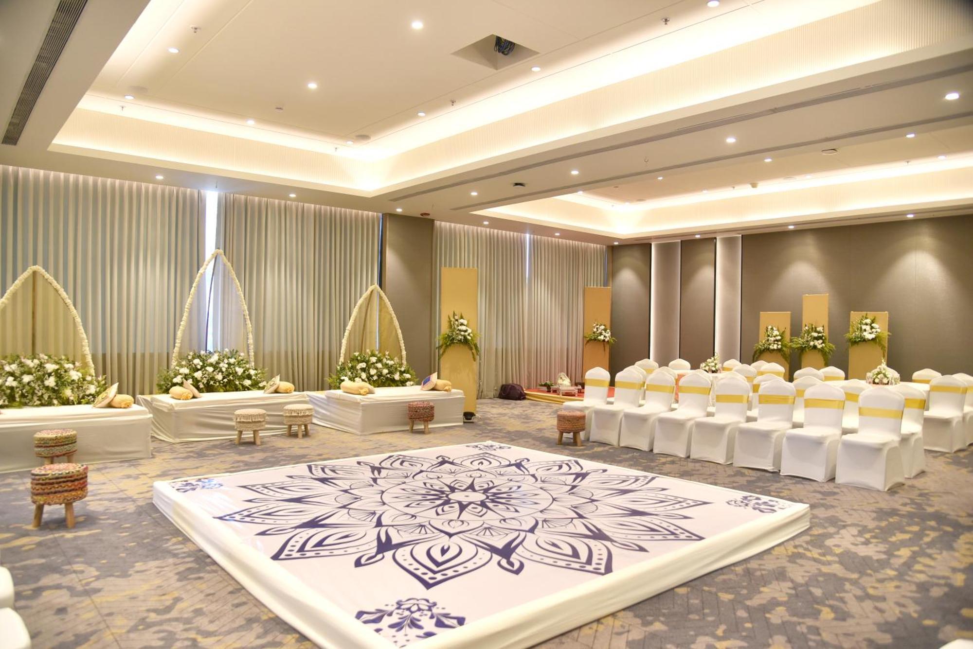 Fairfield By Marriott Vadodara Eksteriør bilde
